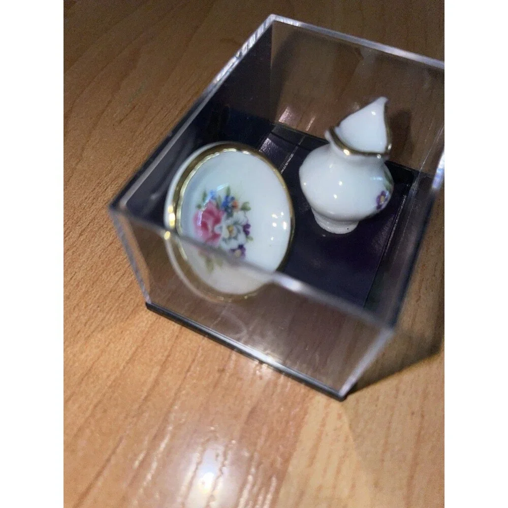 Reutter Porcelain product 12